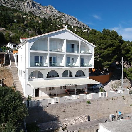 Deluxe Seaview Villa Kennedy III Mimice Bagian luar foto