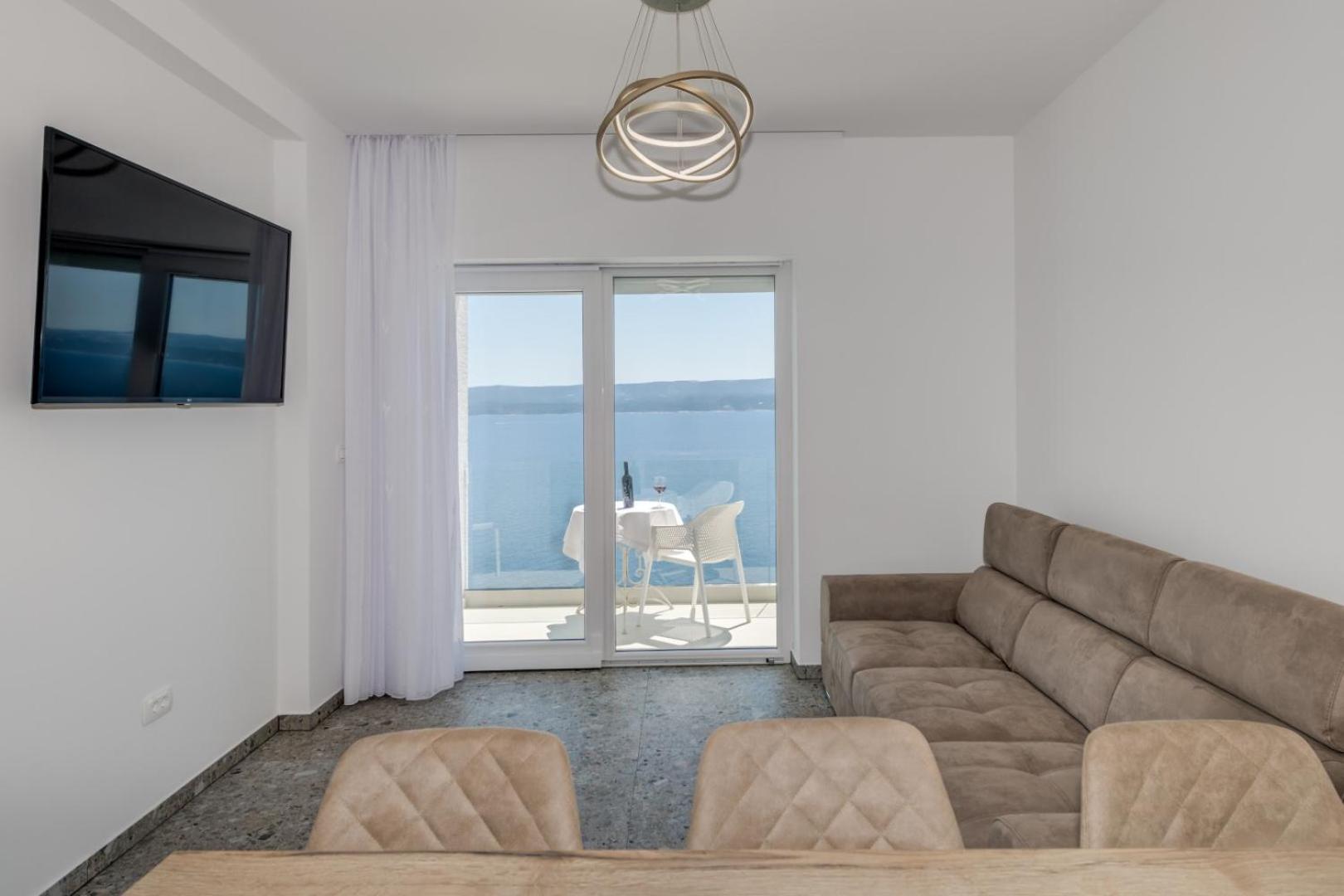 Deluxe Seaview Villa Kennedy III Mimice Bagian luar foto