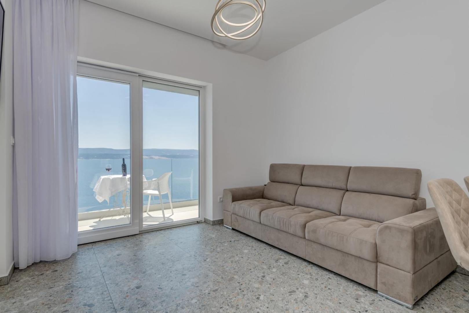 Deluxe Seaview Villa Kennedy III Mimice Bagian luar foto