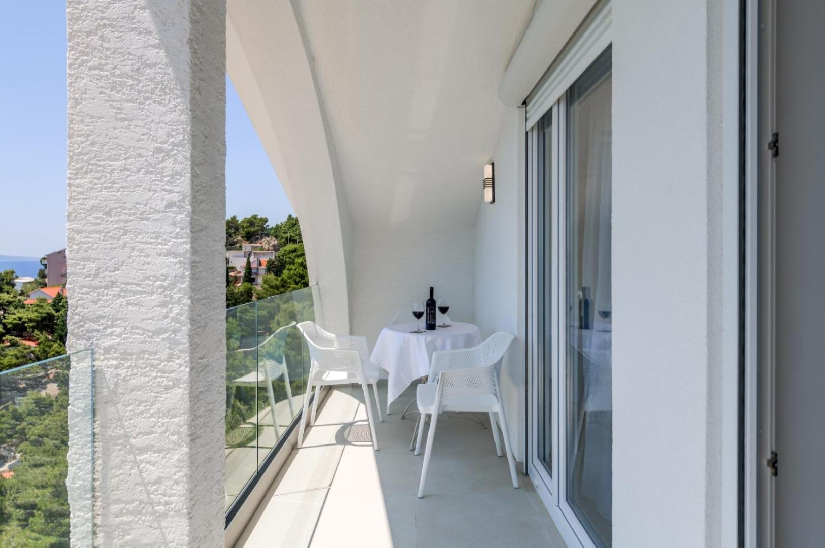 Deluxe Seaview Villa Kennedy III Mimice Bagian luar foto